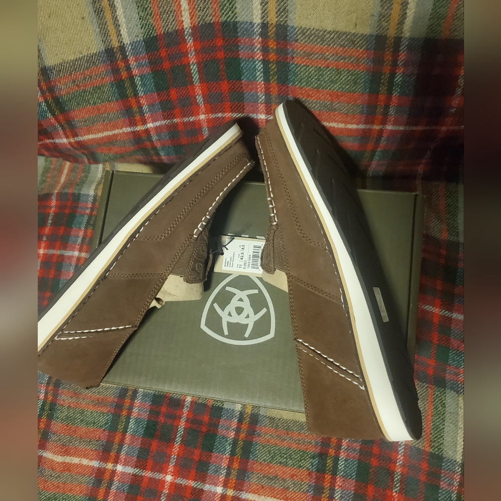 Ariat Ladies Cruiser Floral Embossed Suede Brown Slip On Shoes 10031609 - Picture 4 of 6